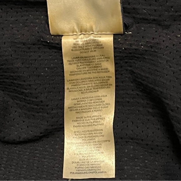 Adidas Men’s Zip Up Jacket with Hood Size Extra Large - Picture 9 of 10